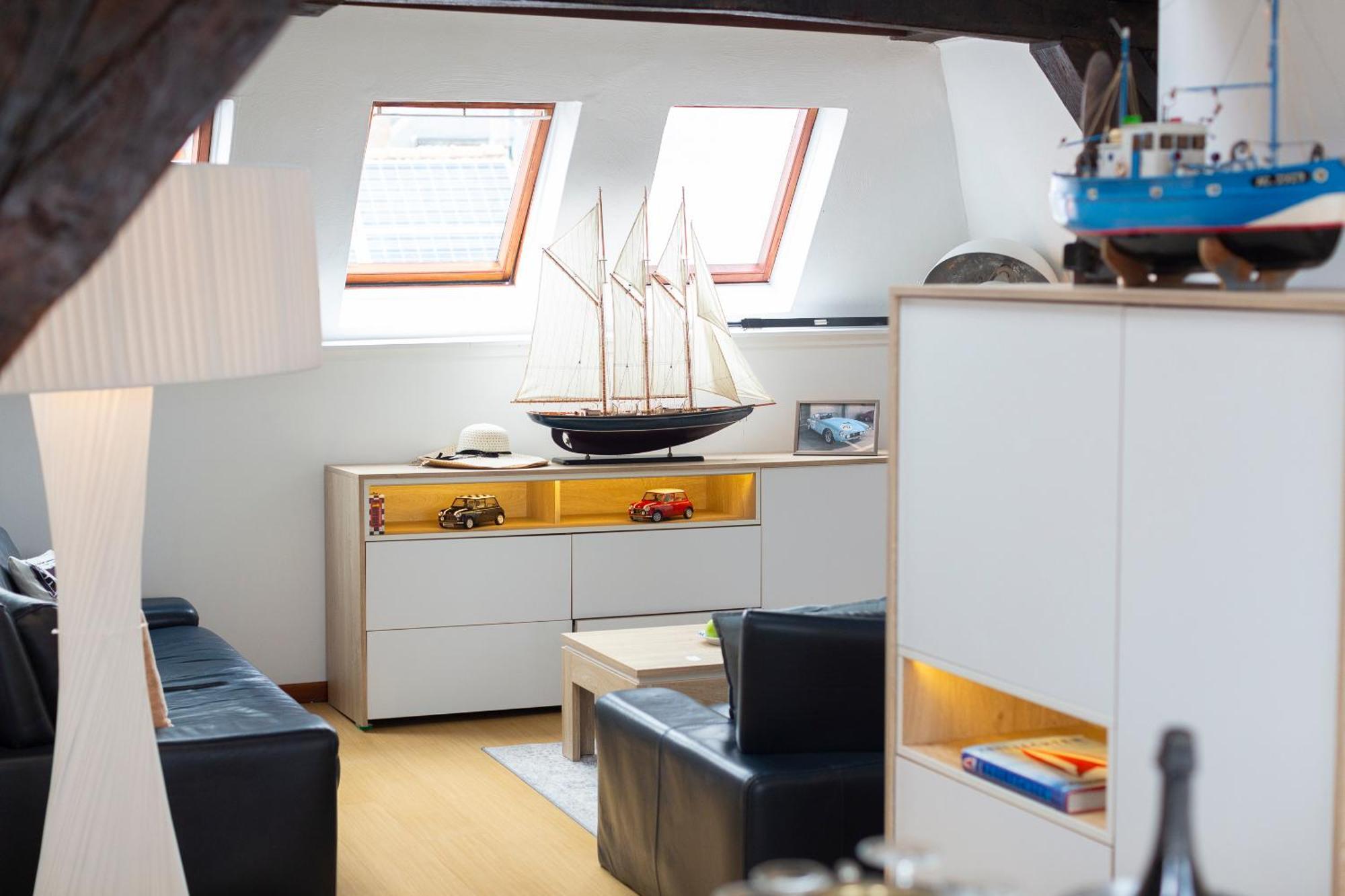B&B Art And Sleep Antwerpen Bagian luar foto